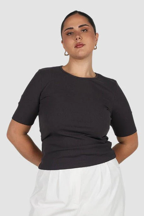 SHORT SLEEVE TOPS